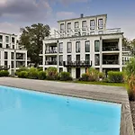 Luxus Seebrise By Interhome * Binz