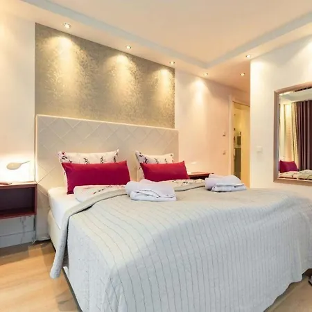 Luxus Seebrise By Interhome